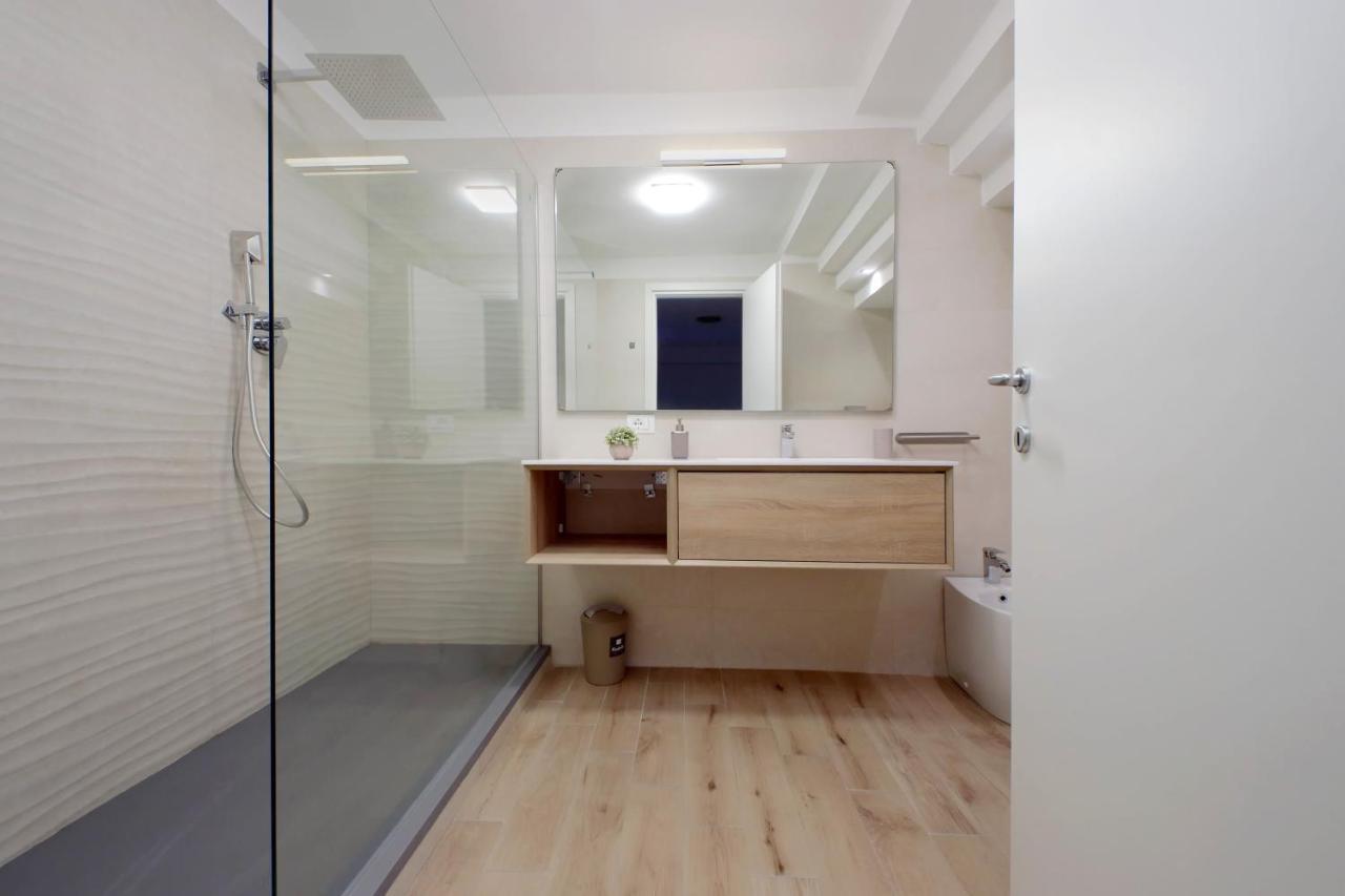 Trevi Suite Apartment - Barberini Rom Exteriör bild